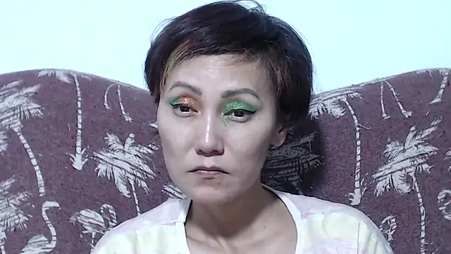 VERYHAPPYWOMANXXX Adlı Modelin Canlı XXX Sohbeti