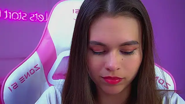 PollyLanders Chat XXX live