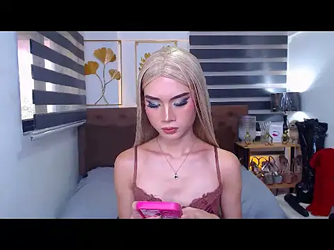 Chat XXX Live JuicyCockThea