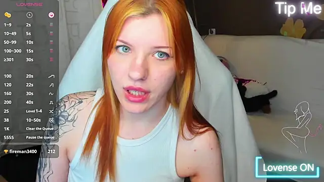 Chat +18 de MeganNewCat ao vivo