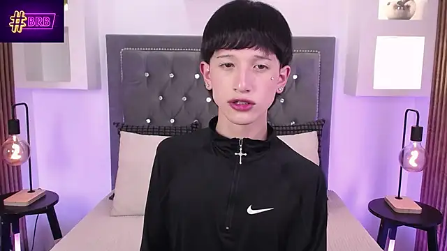 Chat XXX Live Emo_Boy_