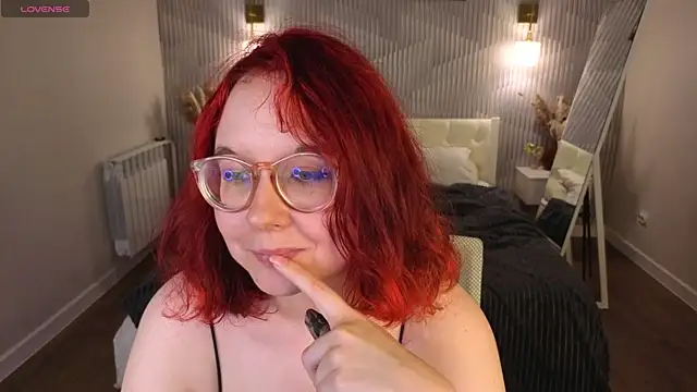 Aleks-casterrr Live XXX-Chat