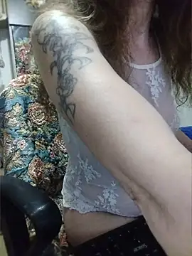 CrazyMaya39 Adlı Modelin Canlı XXX Sohbeti