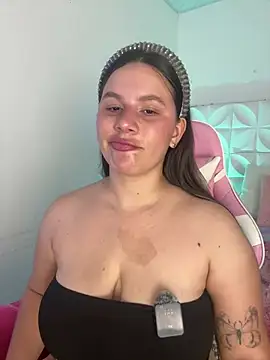 Chat XXX ao vivo de Ivonny_Goldie