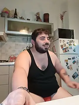 XXX chat uživo modela bear_skinny
