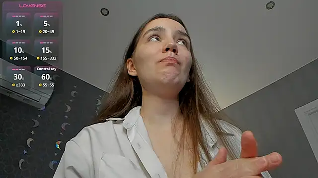 sweete_chantal: онлайн-секс-ч ат