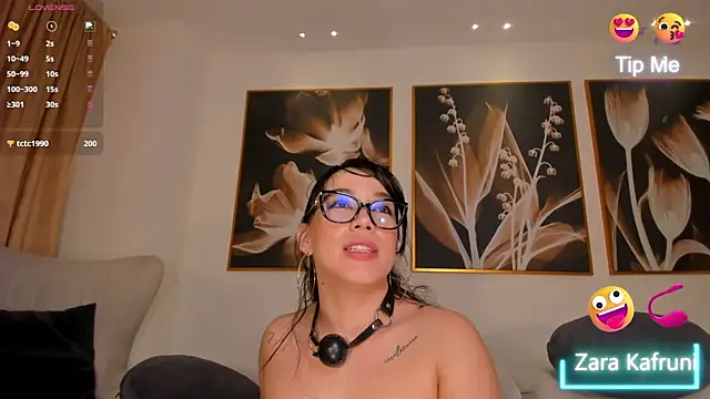 ZaraKafruni Live XXX-Chat