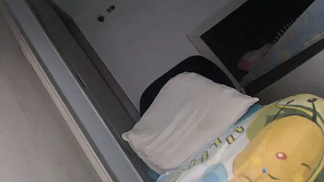 fisting_room Adlı Modelin Canlı XXX Sohbeti