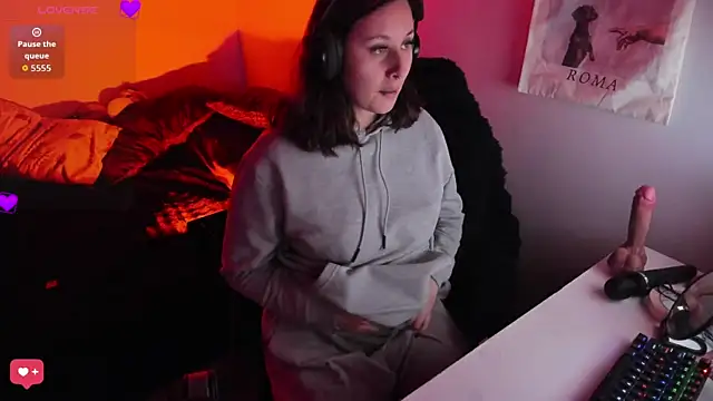 bonnie_moon_ Adlı Modelin Canlı XXX Sohbeti