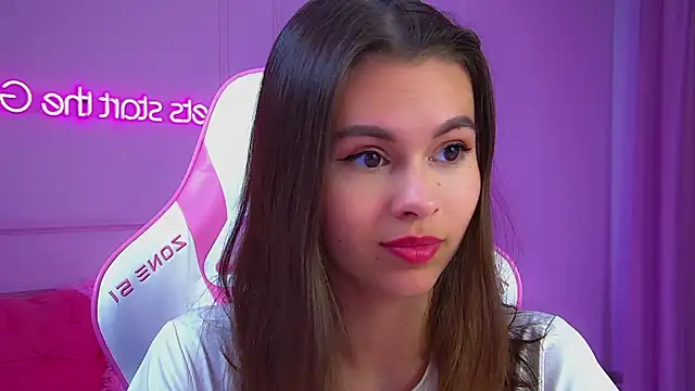 PollyLanders Chat XXX live