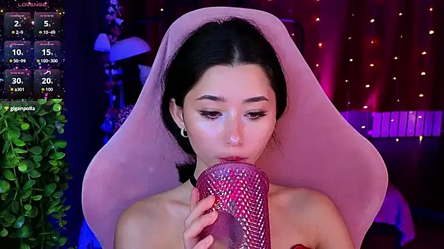 RedMidnight Chat XXX live