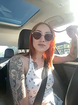 ThornsandHoney's Live XXX Chat