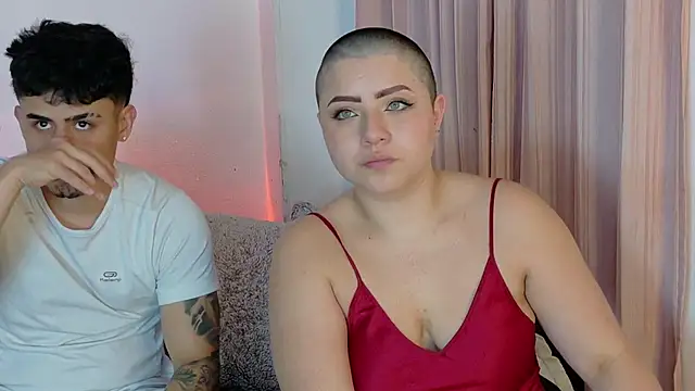 Živý XXX chat CamilaRougee