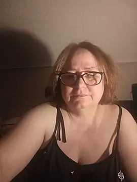 Iwenne Chat XXX in diretta