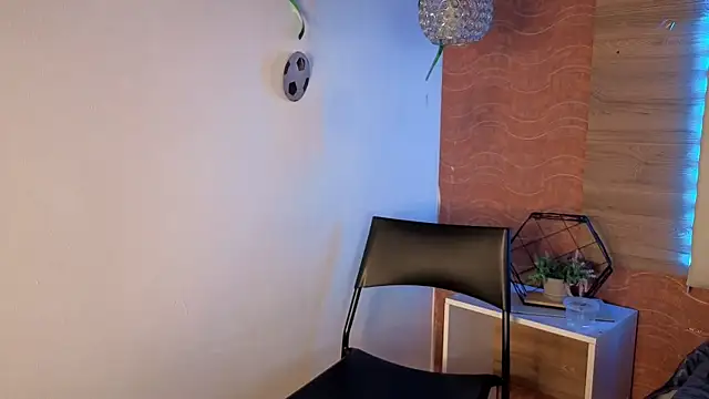 AgnesIvanova's Live XXX Chat