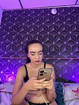 MelanyyJhonson15 Chat XXX live
