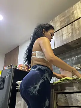 FOX_LATINAのライブXXXチャット