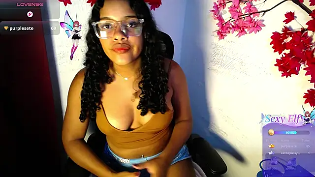 Chat XXX ao vivo de chleo_rosse
