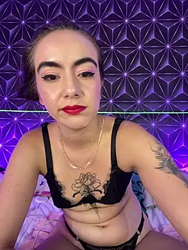 MelanyyJhonson15's Live XXX Chat