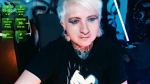 Marieblueeyes' Live XXX Chat