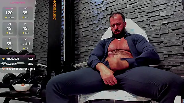 Živý XXX chat David_Big_Daddy