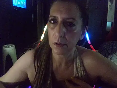 la-fee-pas-chier Adlı Modelin Canlı XXX Sohbeti