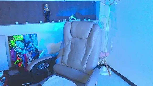 XXX chat uživo modela Malika_uAngel