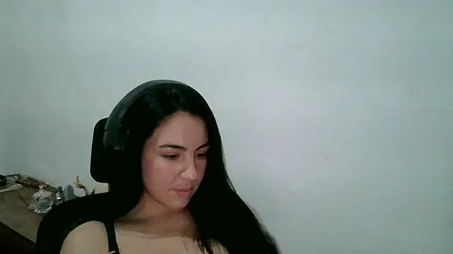צ'אט XXX בשידור חי של AnabeleNogueira