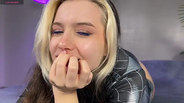 _blowjob_queen Live XXX Chat