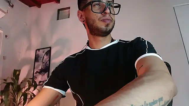 Živý XXX chat Colby_brown03