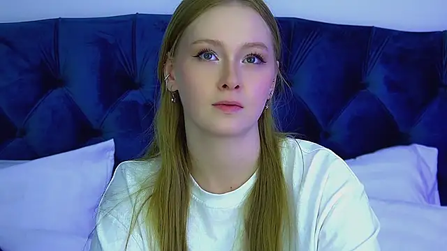 AgataFoxley webcam show