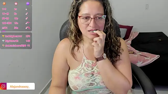 alejandra_milf_ – Live XXX-chat