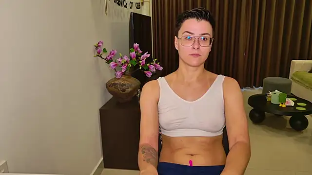 Chat XXX en directo de SashaNotFound