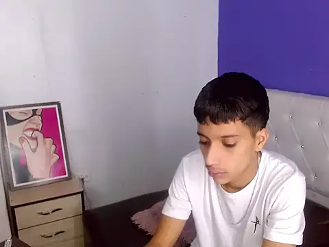 jl_brayan12 élő XXX-chatje