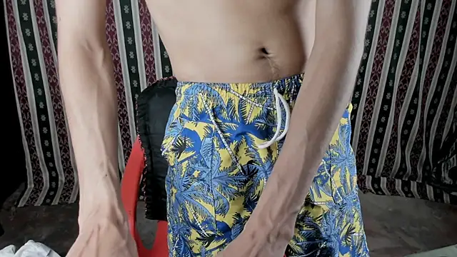 Chatroom XXX en direct de Skinny_Sebas
