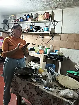 Chat XXX en directo de LaInsaciableIntensa