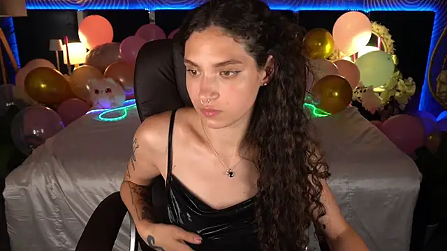 Chatroom XXX en direct de BabyFlowerr