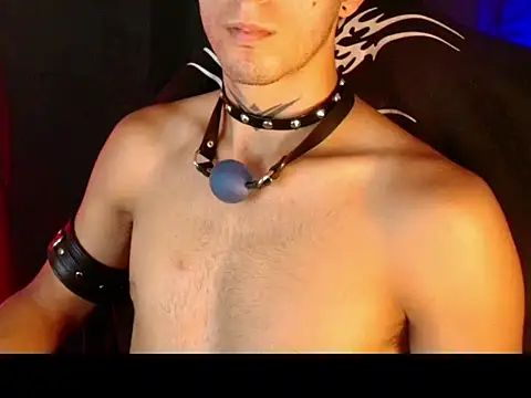 dark_men1 élő XXX-chatje