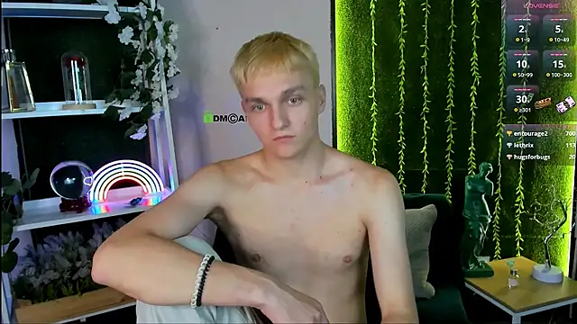 john_lik Adlı Modelin Canlı XXX Sohbeti