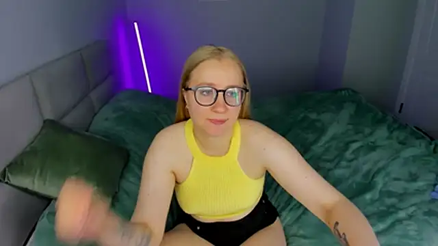 MilanaJune Obrolan Langsung XXX