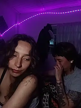 AlexxaAndRileyy live XXX chat