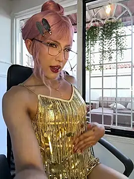 conny_latina élő XXX-chatje