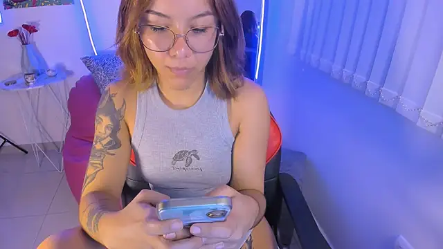 Allison_blair live XXX chat