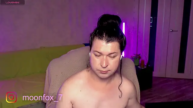 Chat +18 de micromouse_mo ao vivo