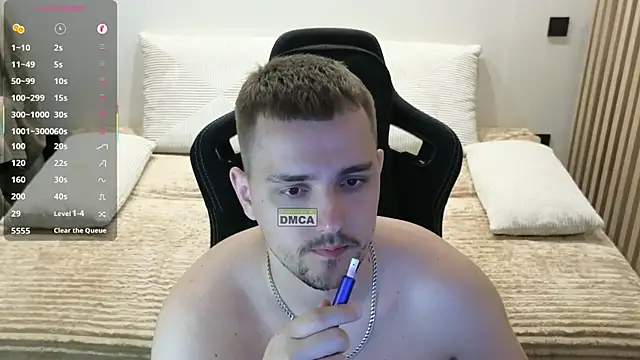 Show de Larstar01 na webcam