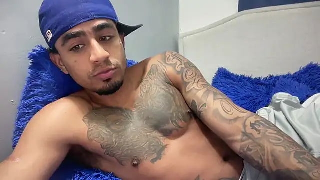 dominic_brandd23 Chat XXX live