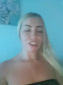 visnjica: απευθείας συνομιλία ΧΧΧ