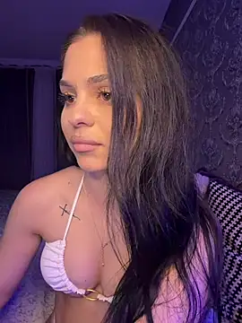 Olivia_Noor live XXX chat