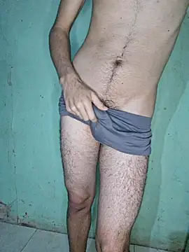 Boyynovinho লাইভ XXX চ্যাট