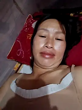 Chat +18 de ngocngoc_cute ao vivo